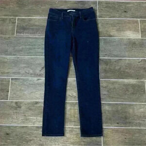 Levi 505 Classic Midrise Skinny denim Jean #58575-0165 8M W29/30